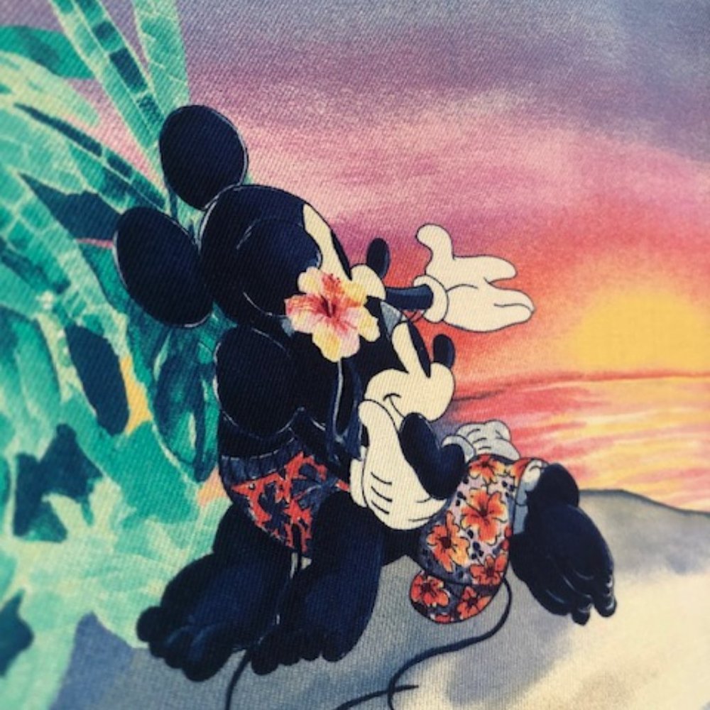 Tommy Bahama Disney Mickey & Minnie Island Sunset Women Silk Shirt Small